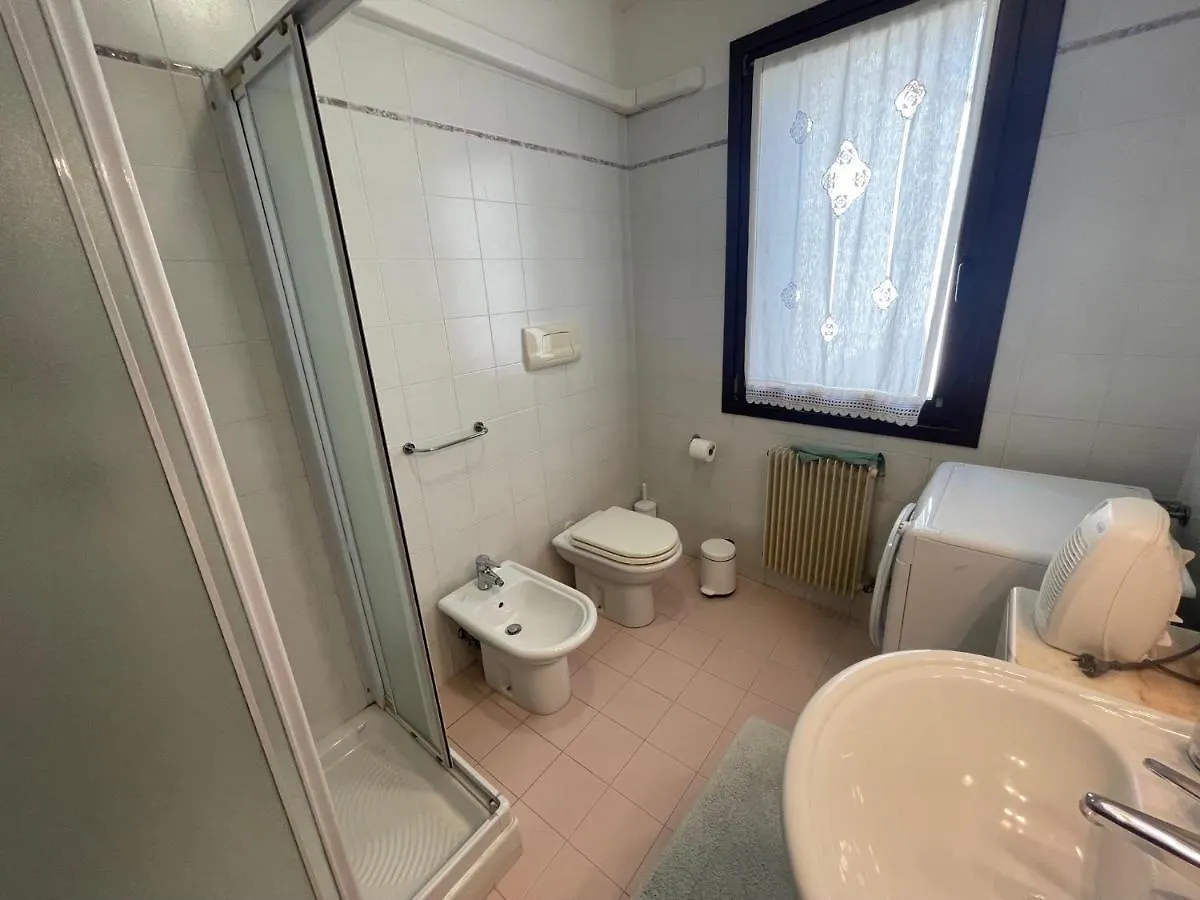 Trilocale Vista Mare Con 2 Bagni Nel Centro Storico - Agenzia Cocal Apartment Caorle