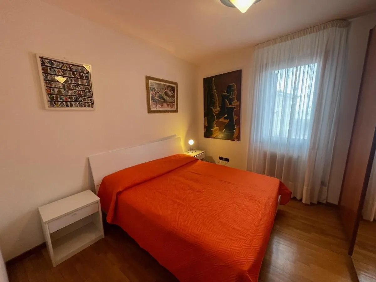 Trilocale Vista Mare Con 2 Bagni Nel Centro Storico - Agenzia Cocal Apartment Caorle